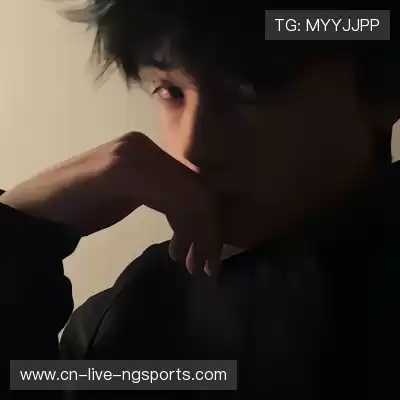 富承青